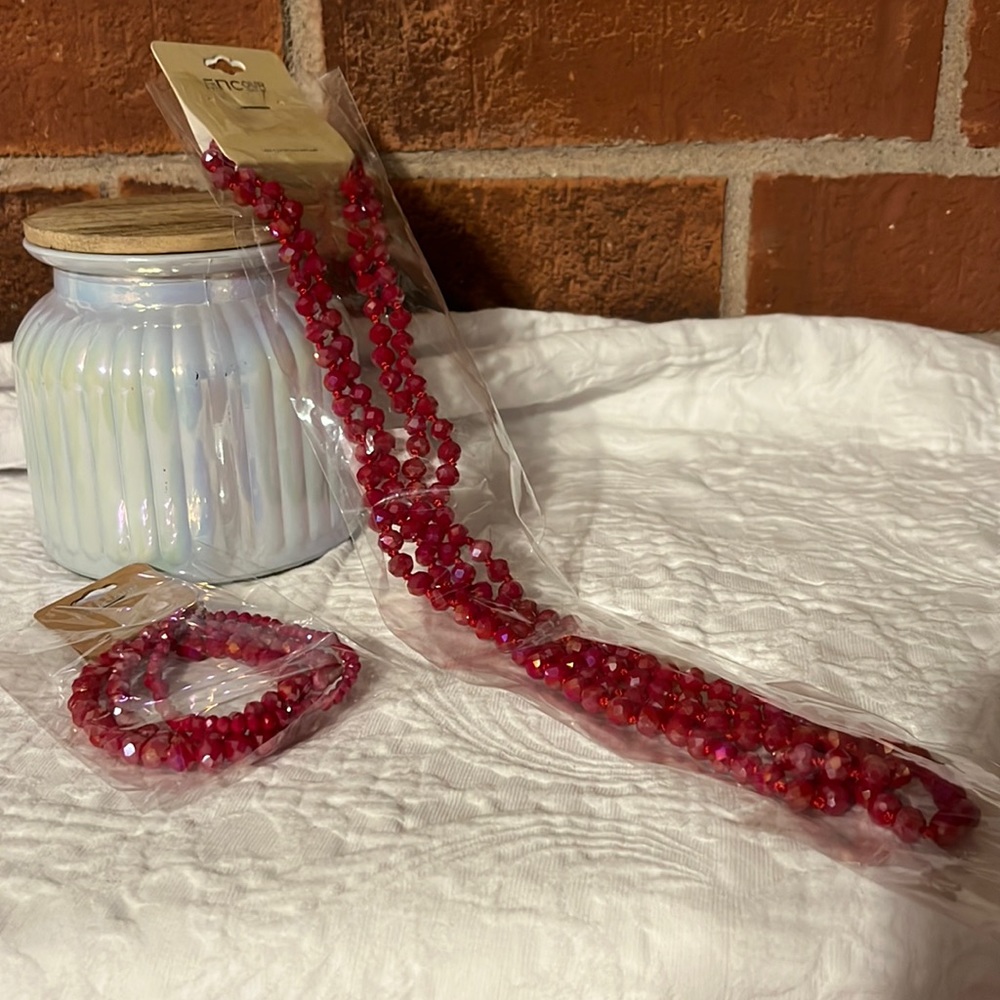 Red Extra Long Beaded Necklace and Bracelet Set